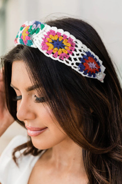 Fresh As A Daisy Crochet Headband